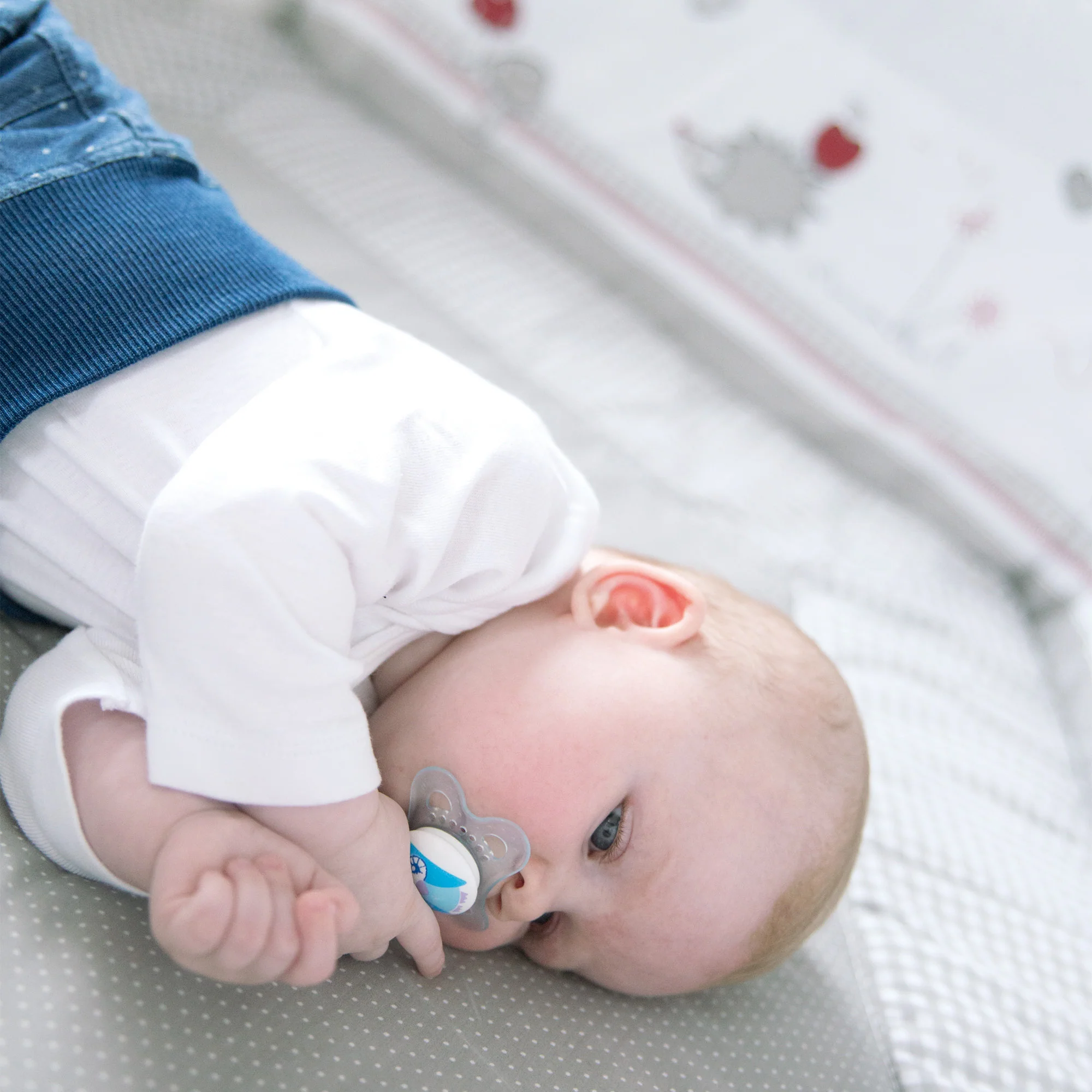 Laufgitter 'Cosiplay', 6-eckig, inkl. Schutzeinlage 'Adam & Eule' & Rollen, Bio-Buche - Image 3