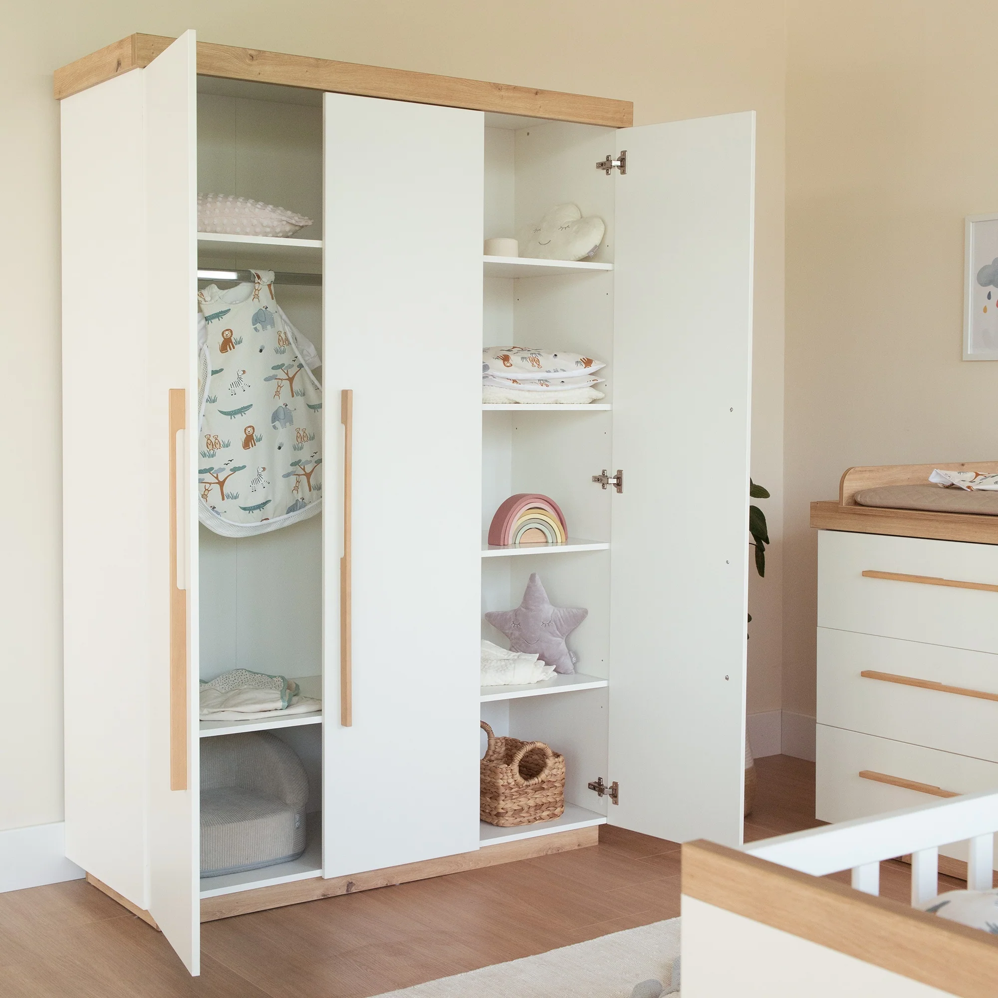 Kinderzimmer Set 'Lumo' 3-teilig - Kombi-Bett + Wickelkommode + Kleiderschrank - Weiß / Artisan Eiche - Image 20