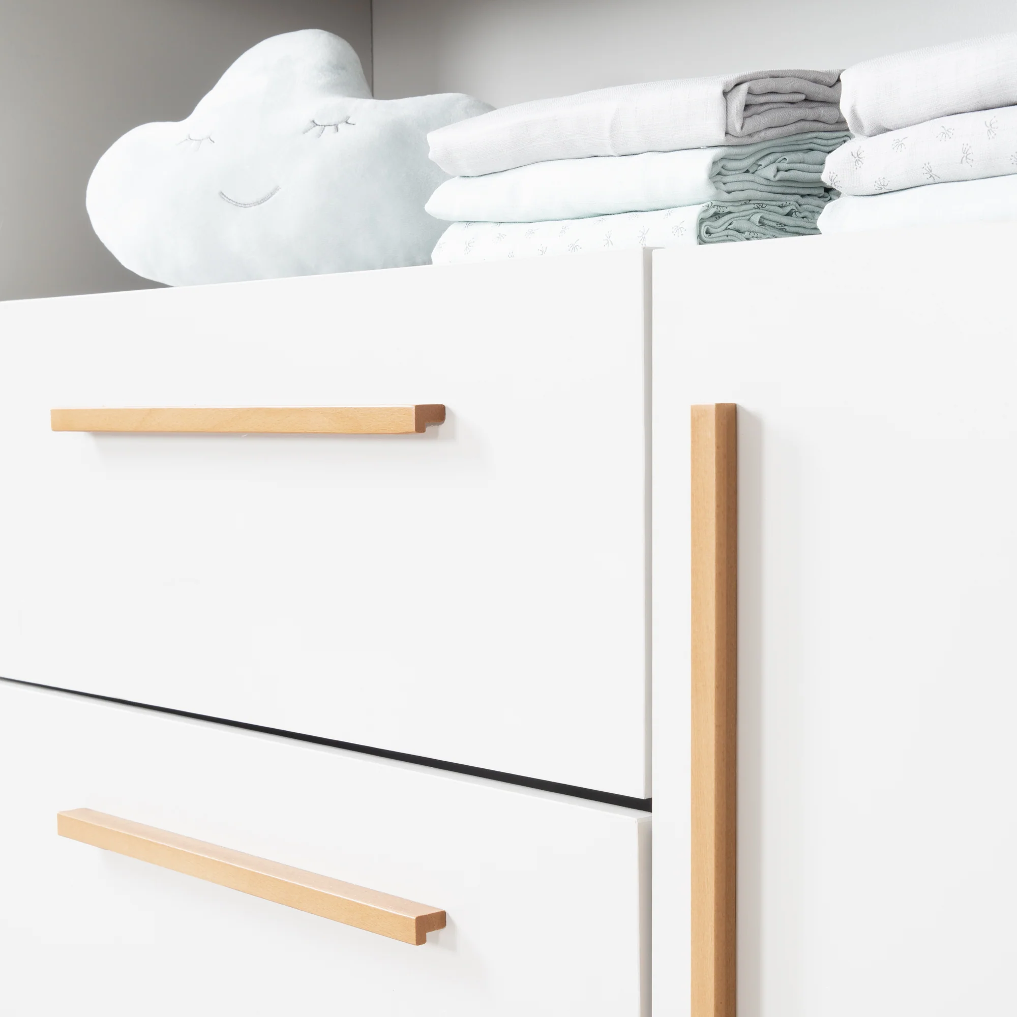 Wickelkommode 'Lilo' mit Schubladen, Tür, offenem Fach - Weiß - Image 3