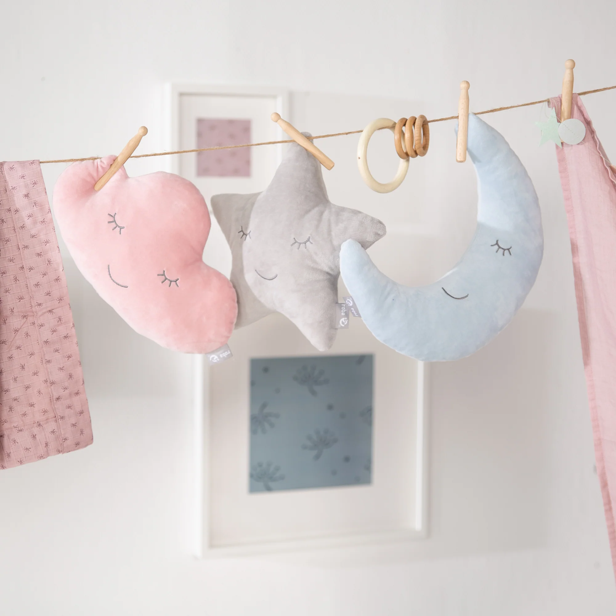 Kuschelkissen Wolke 'roba Style', Hellblau/Sky, flauschiges Dekokissen für Baby- & Kinderzimmer - Image 6