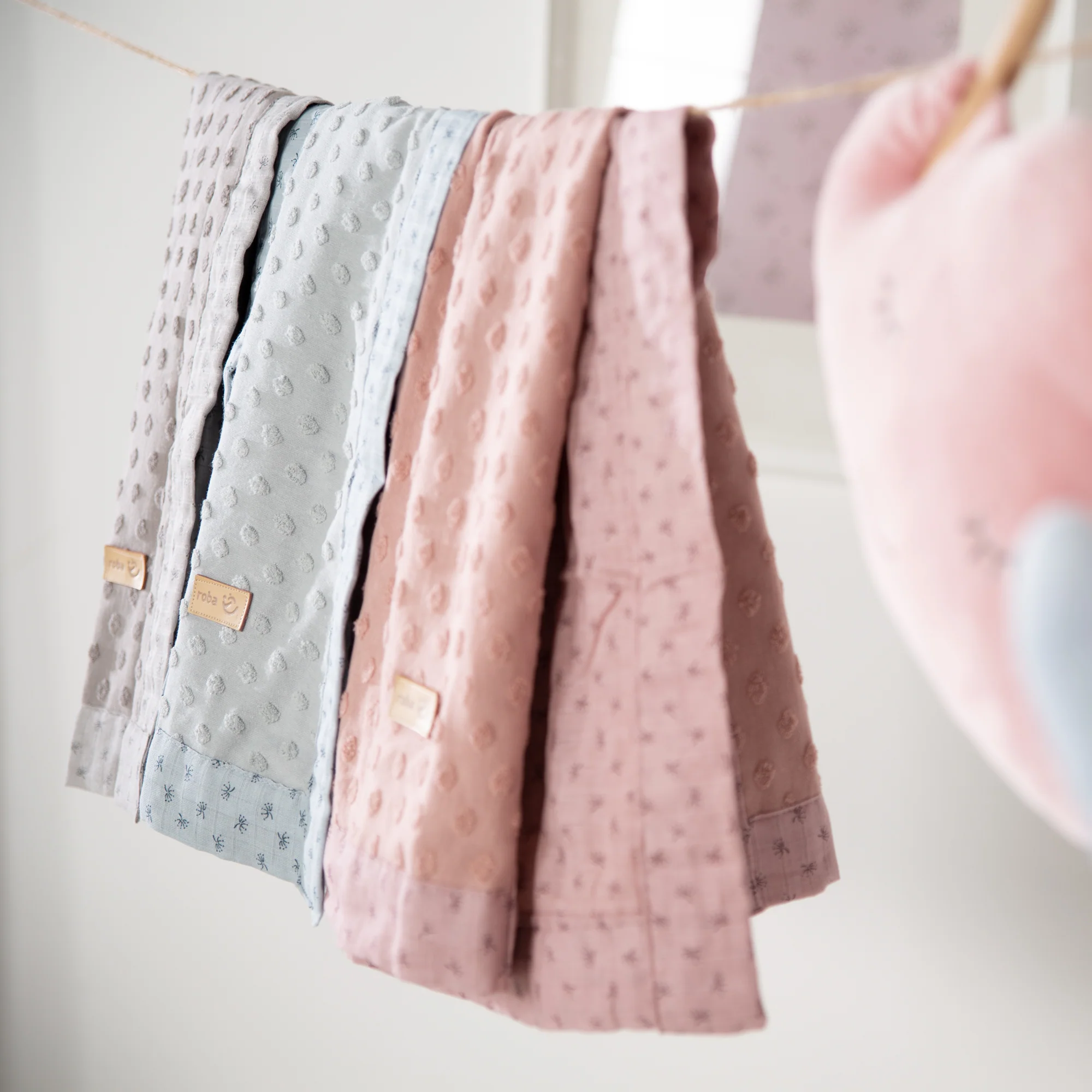 Organic Decke 'Lil Planet', Terry Dots, Bio-Baumwolle, GOTS zertifiziert, 80 x 80 cm - Image 4