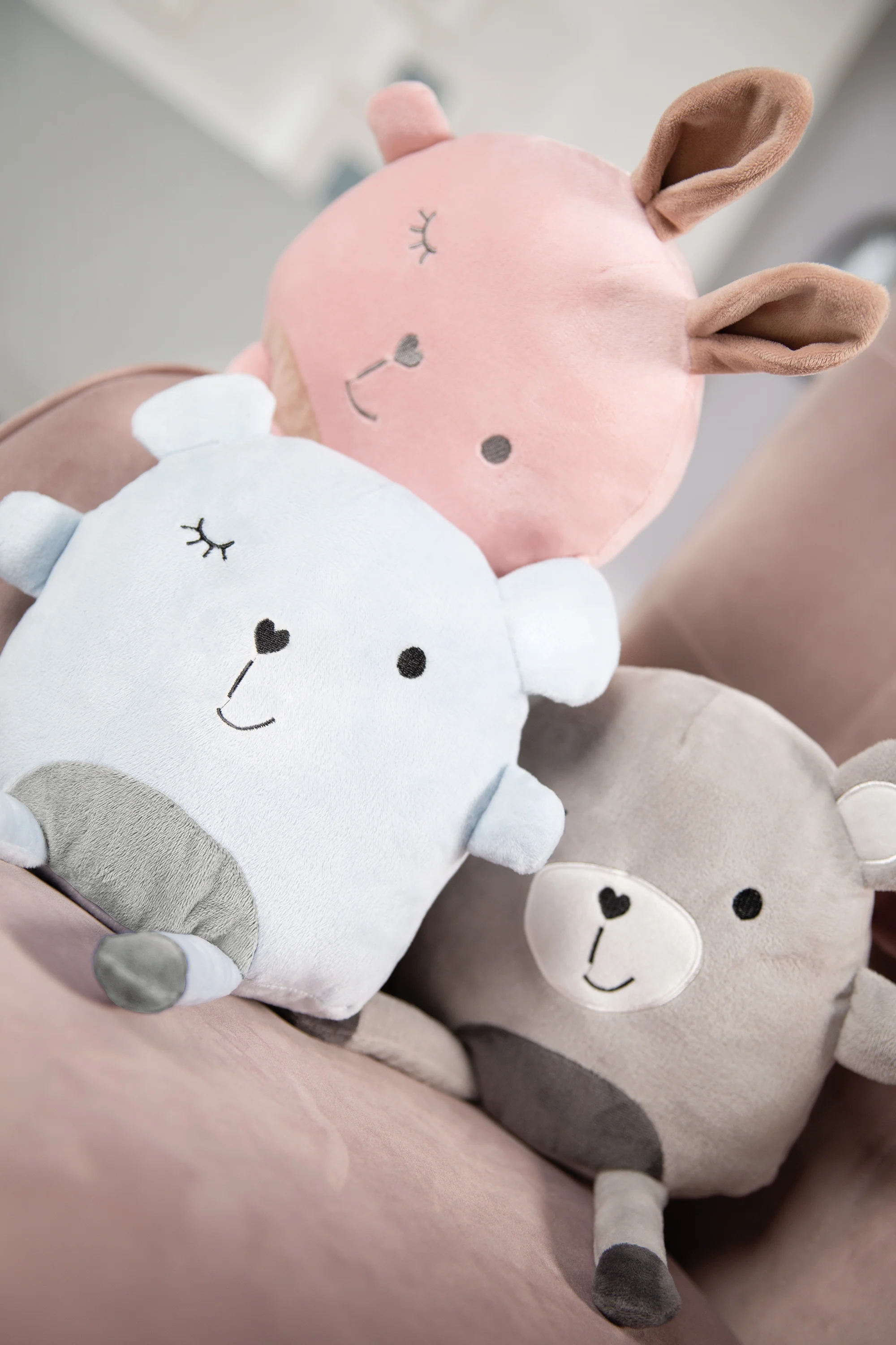 Kuschelkissen 'Lil Cuties', Kuscheltier 'Sammy' mit Freundschaftskarte, silbergrau - Image 10