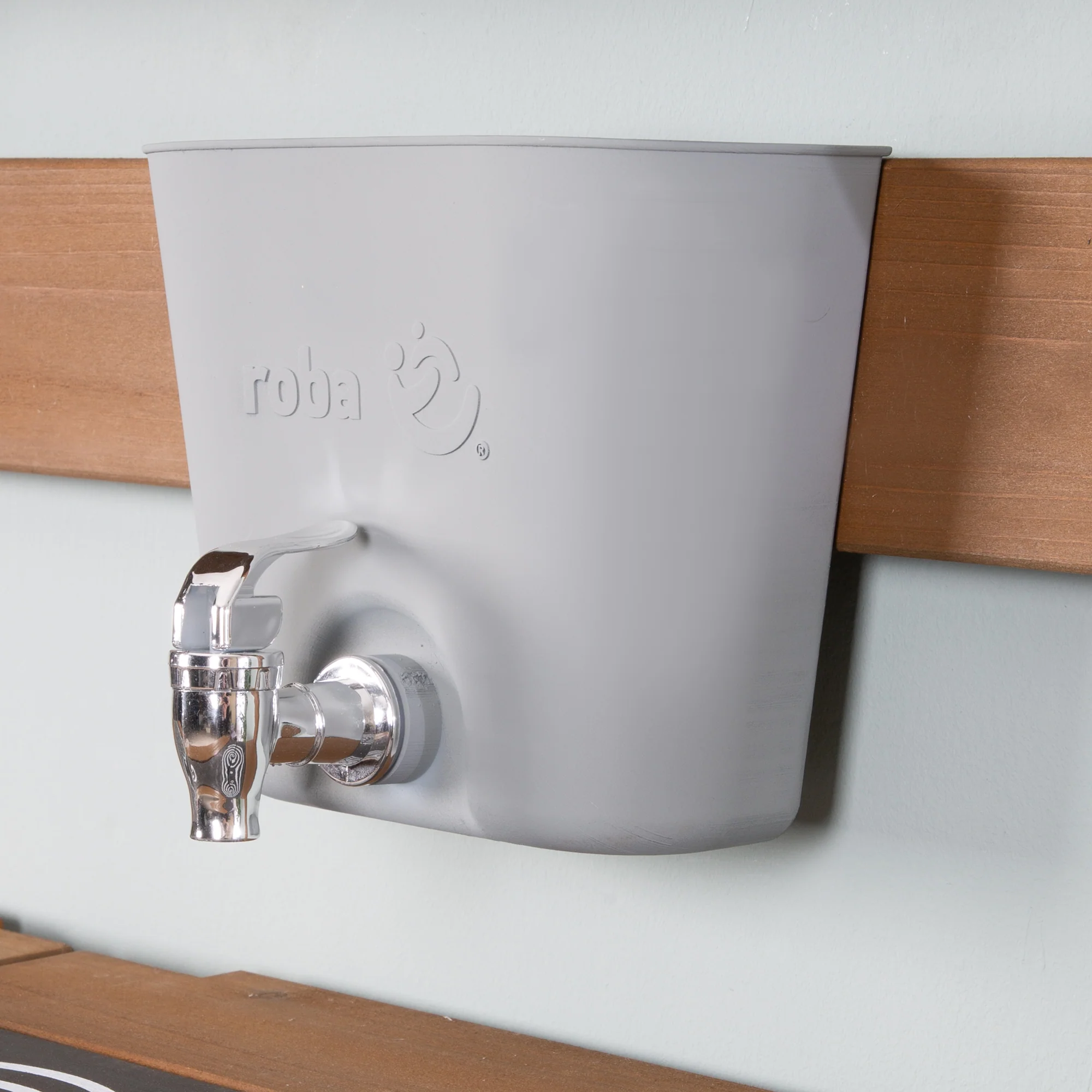 Matschküche zum Hängen inkl. Zubehör - FSC-zertifiziertes Holz - Teakholzfarben - Image 6