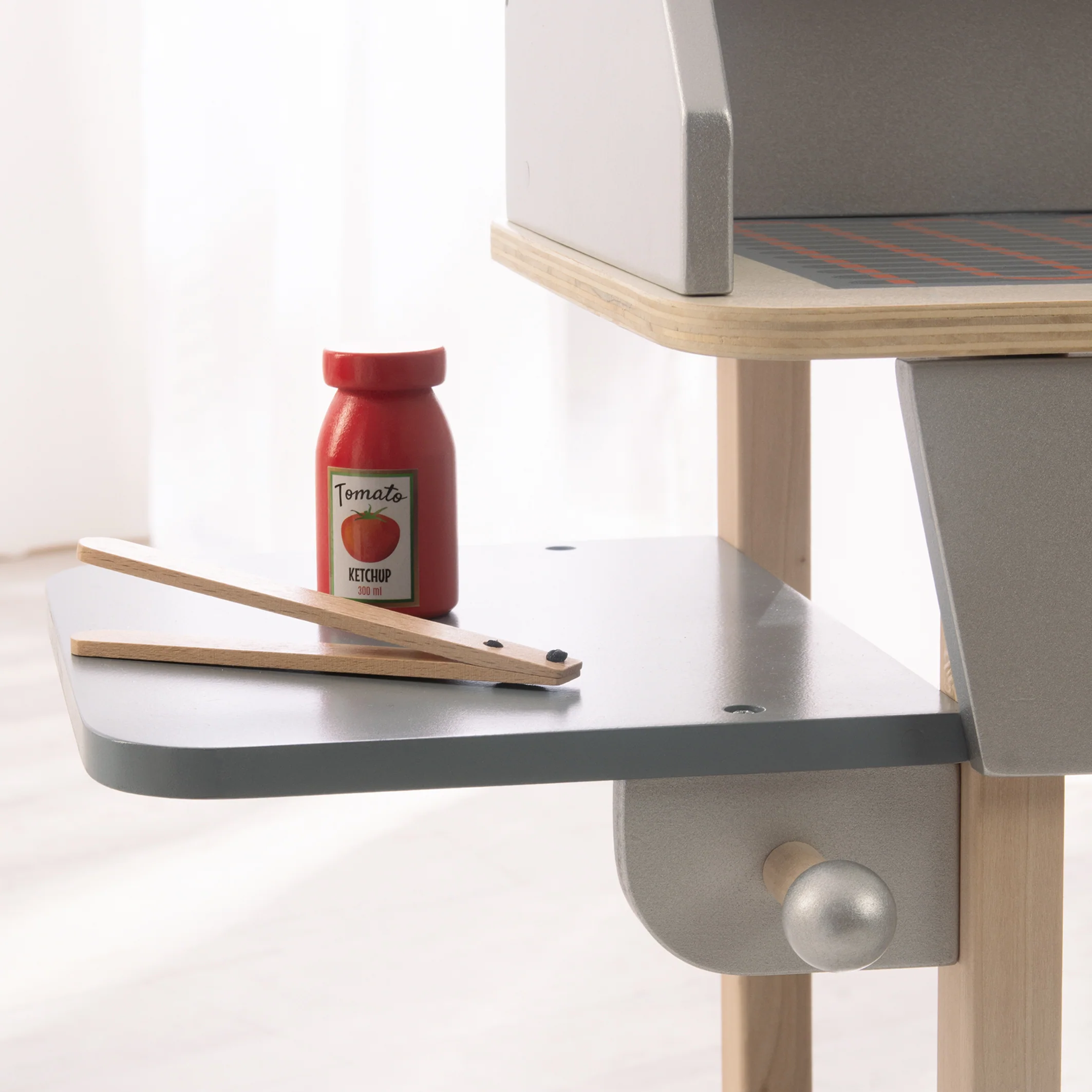 BBQ-Grill aus Holz, mit 14-teiligem Stoffzubehör, Spielzeug Barbecue Grill, ab 3 Jahren - Image 12