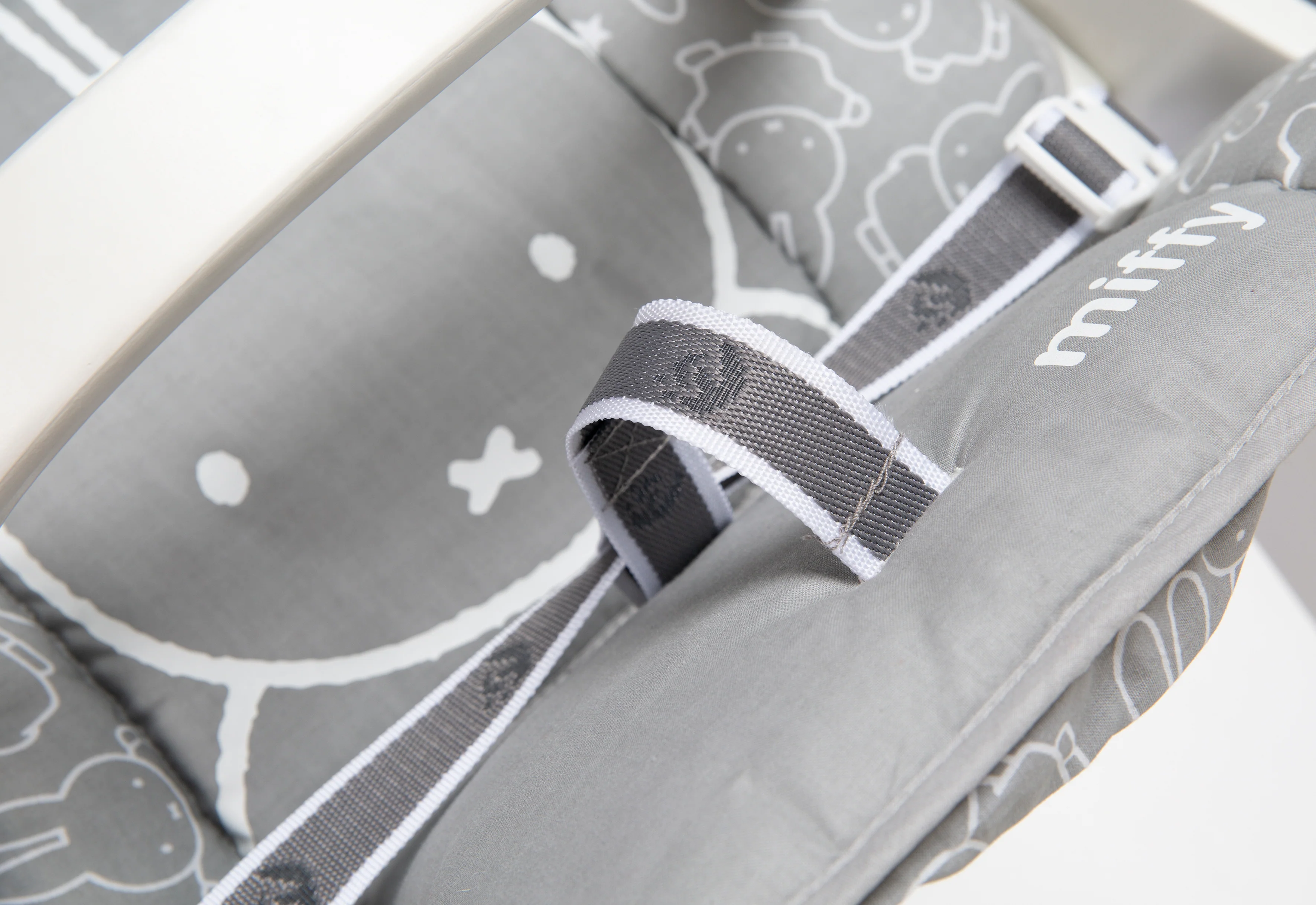 Sitzverkleinerer 'miffy®', Hochstuhleinlage/ Sitzkissen 2-tlg, für Treppenhochstuhl 'Sit Up/Grow Up' - Image 4