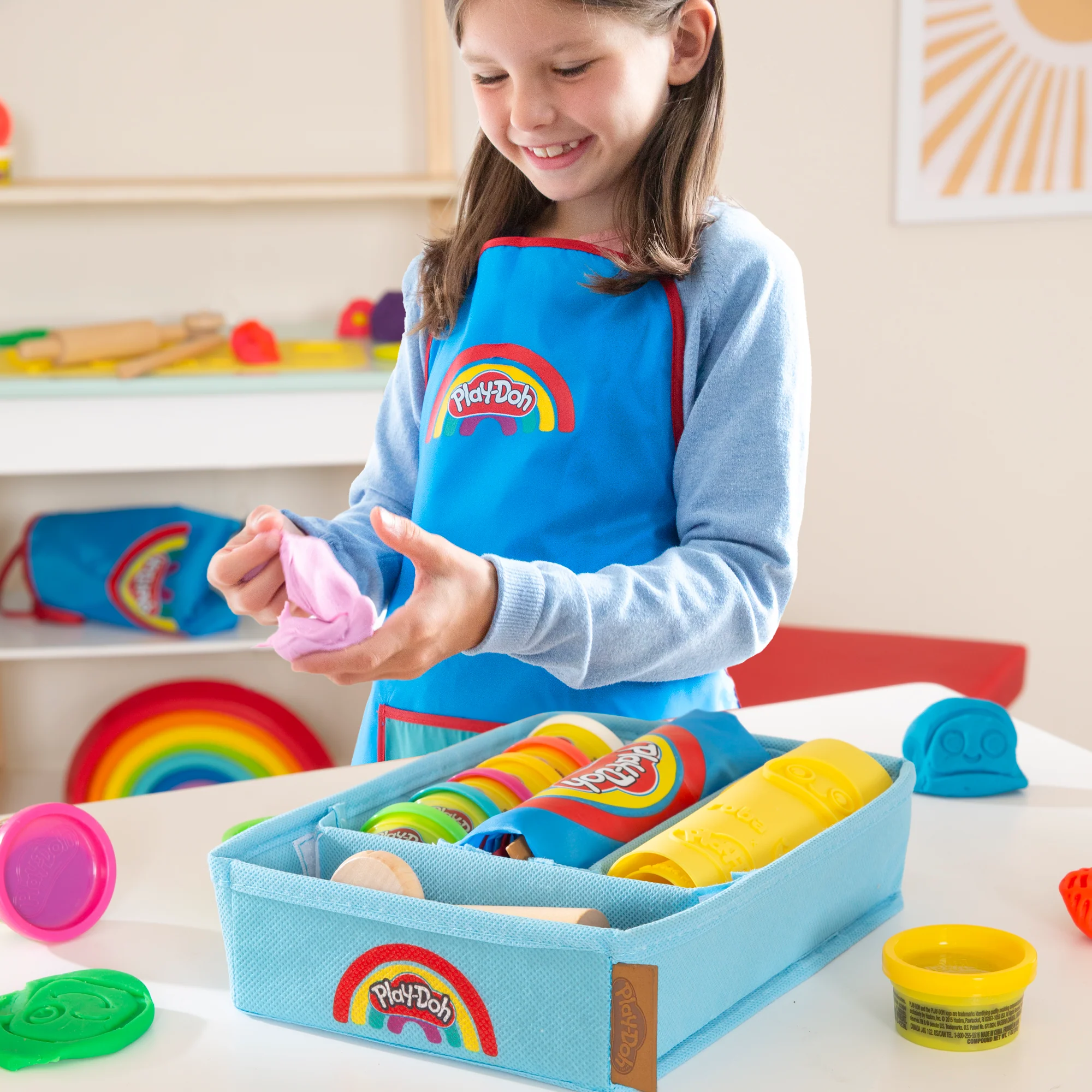 roba x Play-Doh Set mit Kreativmatte, Knetdosen, Box, Schürze & Holzwerkzeugen - Image 6