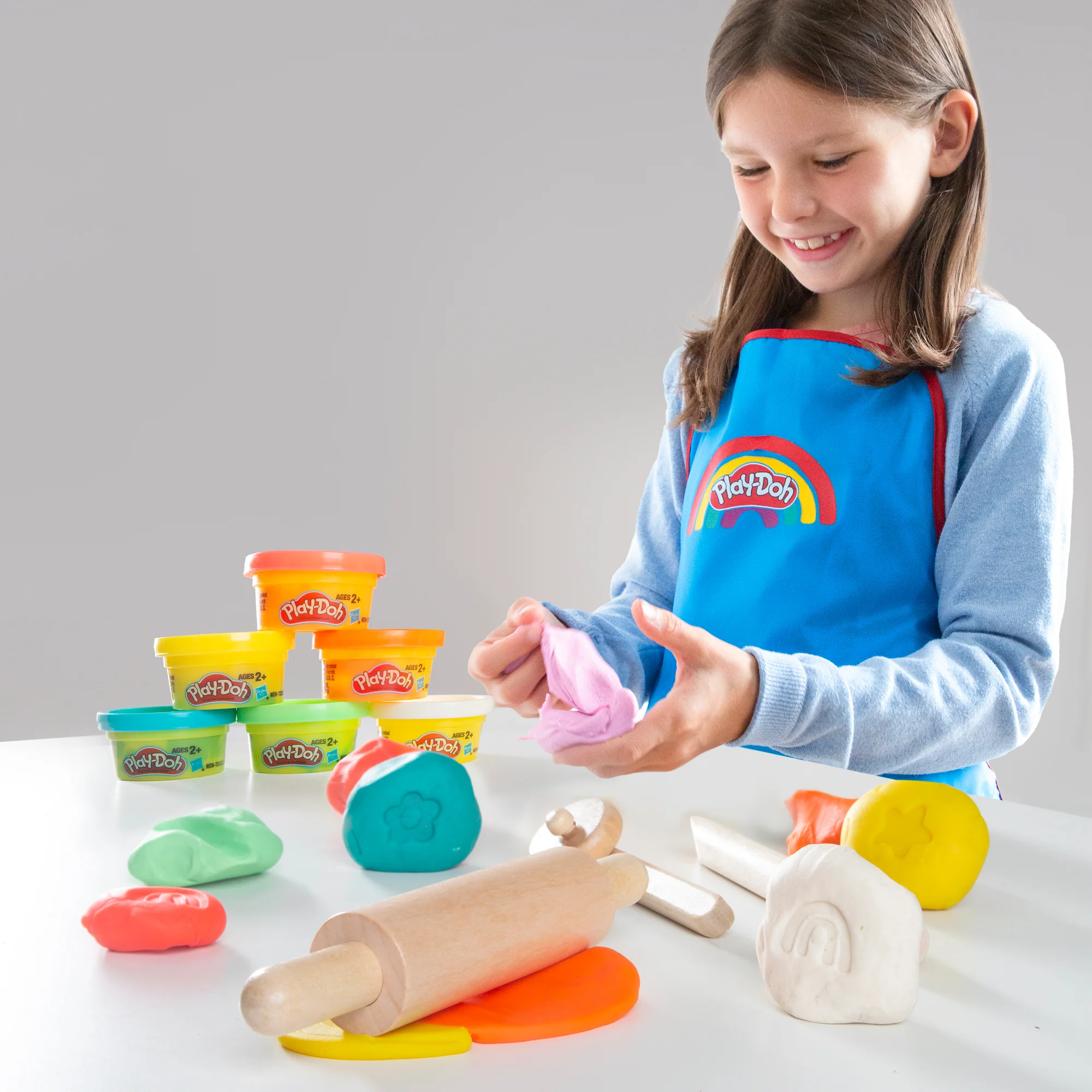 roba x Play-Doh Kompaktes Spielset - Holzwerkzeuge, Knetdosen & Schürze - Image 3